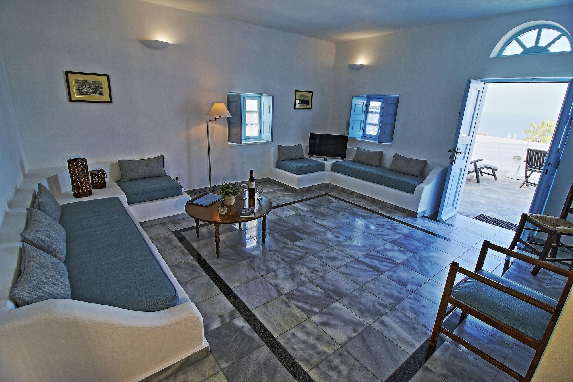 Aparthotel Aethrio 3*